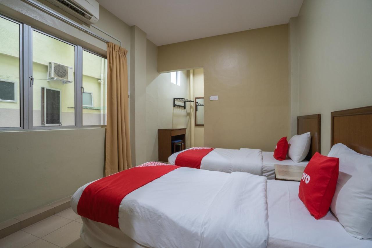 De Clinique Hotel Kampong Pasir Bogak Eksteriør billede