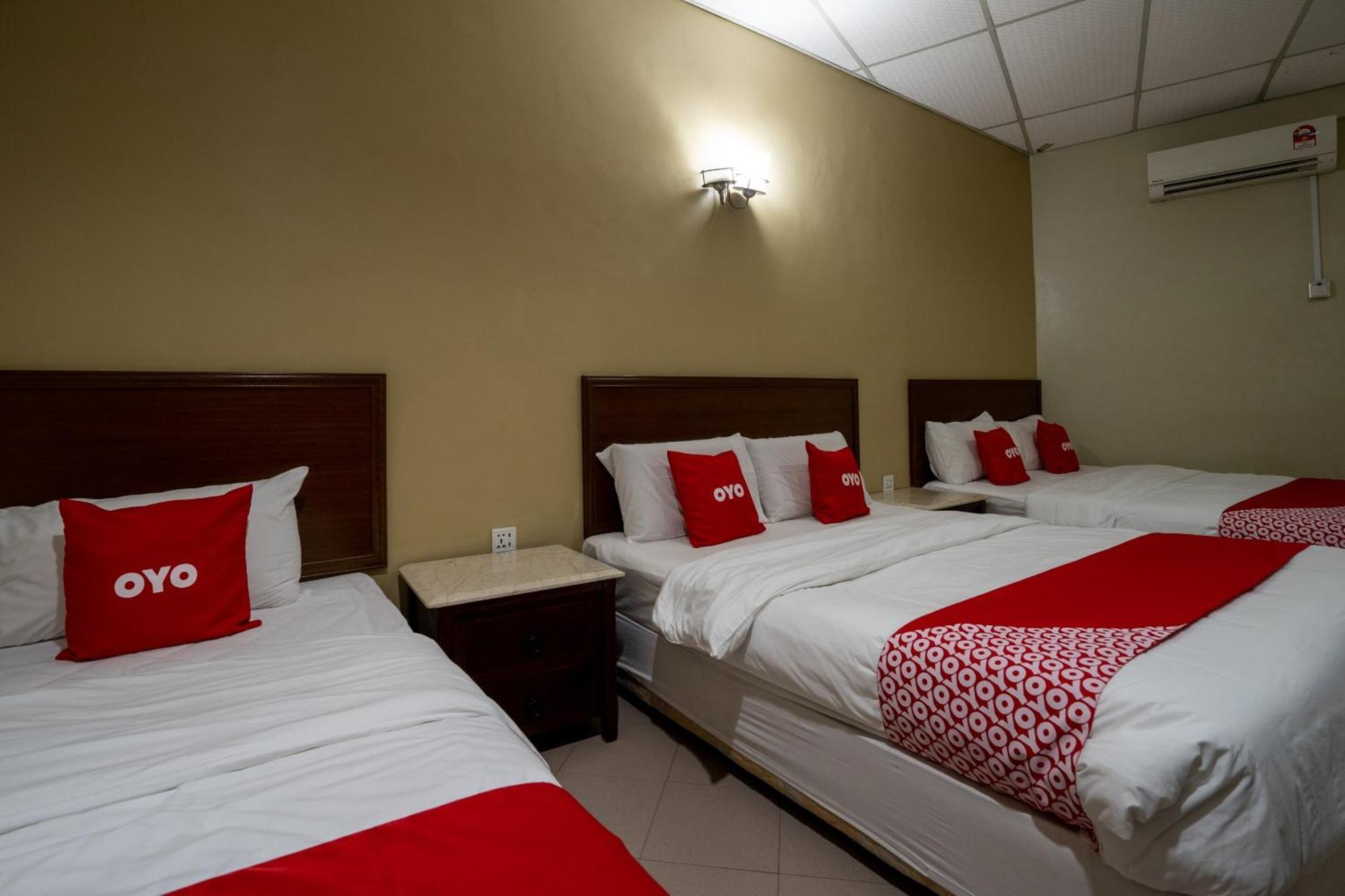 De Clinique Hotel Kampong Pasir Bogak Eksteriør billede