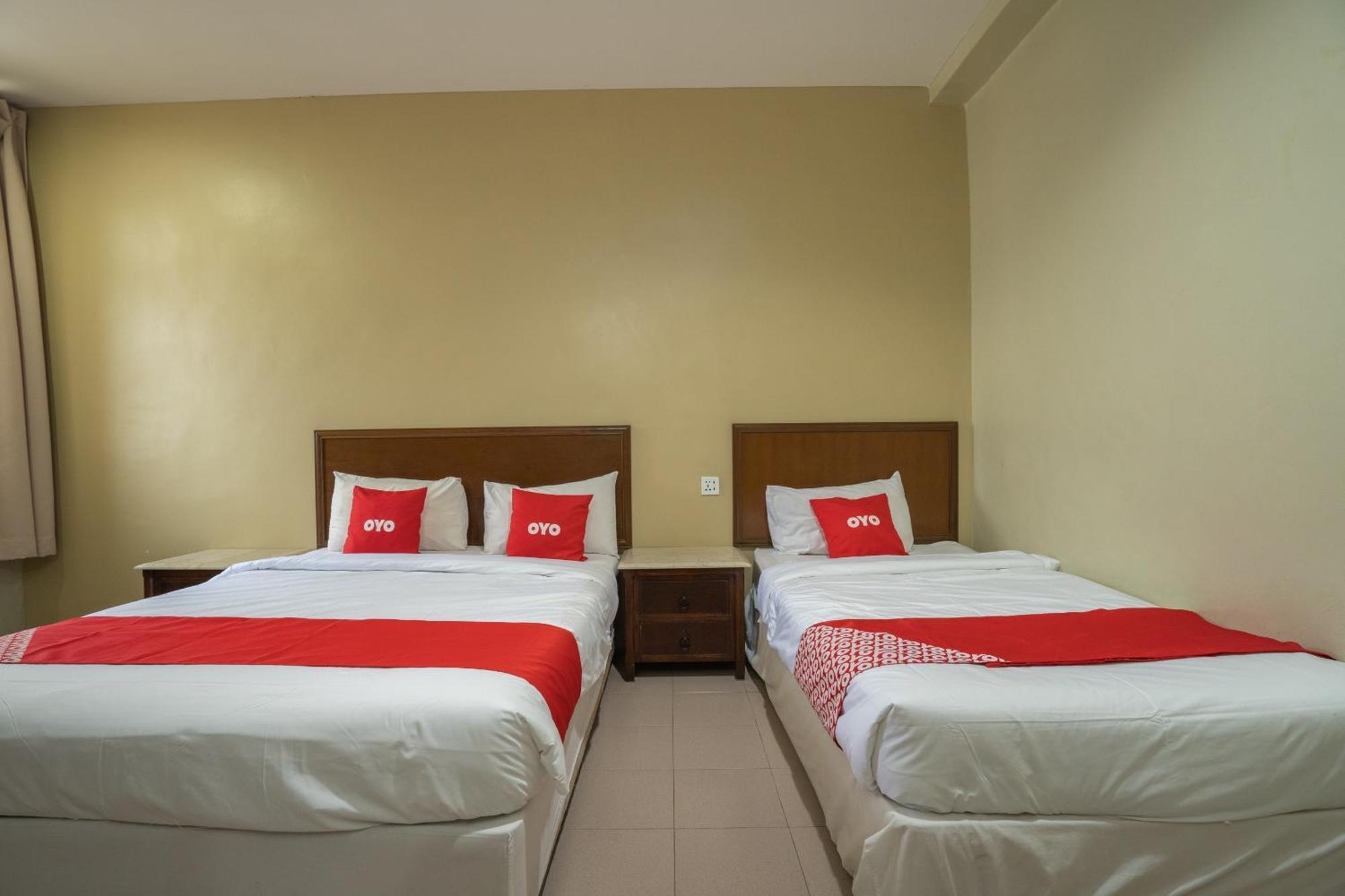 De Clinique Hotel Kampong Pasir Bogak Eksteriør billede
